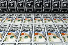 打印100美元钞票，3d渲染