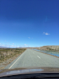 第二日。From Lake Tekapo to Mt Cook。沿路一直有Lake Pukaki相伴。可惜开到底的时候发现路封了。。。原路返回。,irenelei