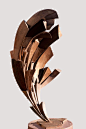 CLAUDE MERCIER – PARABOLE  « Parabole » de Claude Mercier  acier (steel)  1960  205 x 105 x 65 cm sur socle (on base)