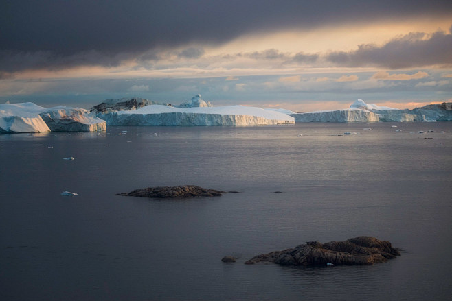 Greenland landscape ...