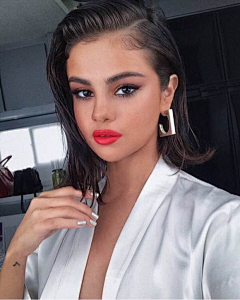Lassie雯采集到Selena Gomez