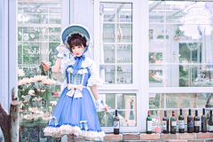 点绛唇·小院新凉采集到Lolita