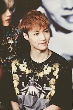 【壁纸】行星饭+EXO=We Are One_手机壁纸
