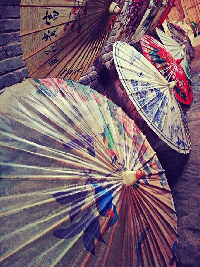 油纸伞. #油纸伞#  #古风#泼墨❀