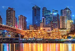 中国重庆的古典建筑:洪崖洞