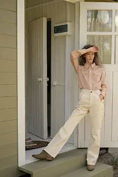 &quot;Dacha&quot; Lookbook 乡间清晨的慵懒舒展
来自以时髦西服为名片的俄罗斯品牌：AGREEG ​​​​