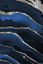 【知识星球：地产重案】Shimmering dark blue watercolor background