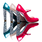 Miu Miu 2012年秋冬系列女鞋，以淡粉色、桃粉色、蓝色为主色调，采用闪亮的漆皮材质，底部鞋跟镶满银色亮片。Miu Miu隆重推出全新便鞋系列，赋予经典的便鞋款式摩登和女性化的新元素。