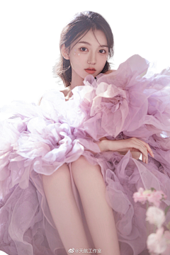 飞鸟birds采集到医美模特