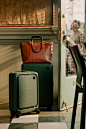 Metro Tote in Mahogany