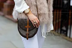 【图】时髦大女人“改行”演绎优质名媛范！时尚博主Peony Lim近期穿搭合辑：没有It单品照样穿出大牌风格！_第22页_时尚博主_海报时尚网