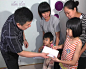 两名重度烫伤疤痕儿童获广州美莱专项救助