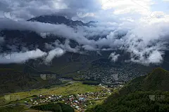 早上去格鲁吉亚，高加索