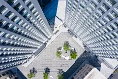 重启外滩，一座城市的艺术名片 | 中国工艺文化创意园·外滩1898  现代 商业景观 植物 台阶 草坪  （SED新西林景观国际，拥有国家高新技术企业资质，国家风景园林工程设计专项甲级资质，业务范围：景观都市环境设计、住宅及社区景观设计、商业地产景观设计、养老地产及产业园区景观设计、酒店及度假景观设计、城市规划景观设计)
