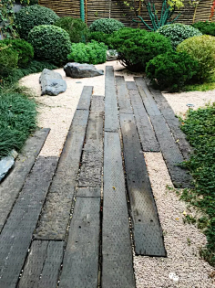 wsozsuzm采集到枕木汀步