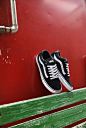Vans范斯官方正品 黑色侧边条纹低帮男士运动休闲鞋-tmall.com天猫