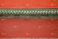 中国式的红墙。