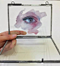 “收藏你的眼睛”

画在玻璃板上的迷你油画。

Henrik Uldalen ​​​​