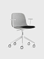 seela-chair-01.jpg (703×945)