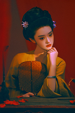 瑞雪中天采集到汉服头饰