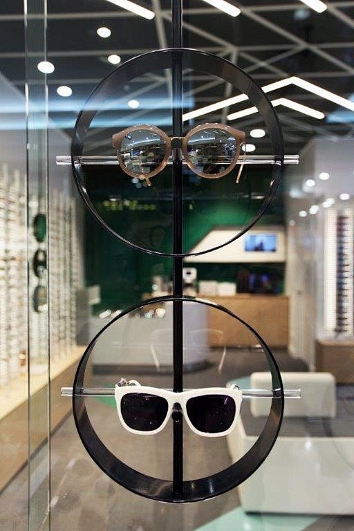 澳大利亚Crystal Vision眼镜...