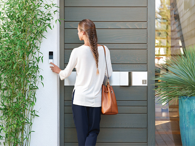 Doorbell-Guest-WEB