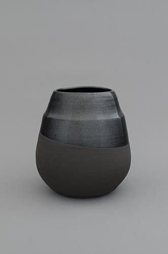 Shio Kusaka Ceramics...