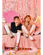 -5KG JEANS JULY by 츄(chuu) : 보송한 면소재로 이루어진 러블리 파스텔컬러의 줄리진!  반하이웨스트 라인으로 핏은 말할 필요가 없다는 사실 :)                                                                                                                                                    