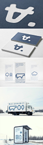 一家名为 A-Moloko 牛奶公司的 VI 设计欣赏。这些内容都是经过设计师精心设计，把字母 A 倒立，延伸的横线令倒立字母 A 立刻变成了牛头，简洁有力。简洁的蓝白色搭配，尽显干净、安全卫生的理念