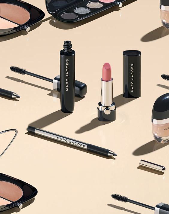 Marc Jacobs的新秀丽2015年...