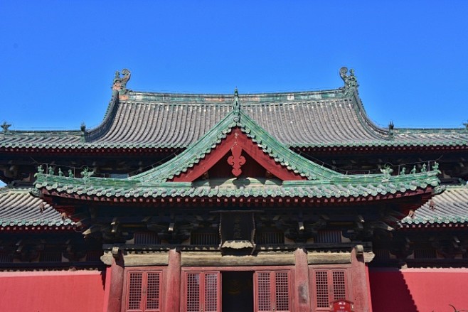 河北正定隆兴寺摩尼殿中国现存最大的宋代木结构建筑之一建于公元1052