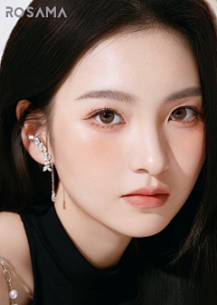 锦心--采集到美妆-模特