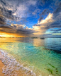 菲律宾的海，让我想起“天堂”两个字。