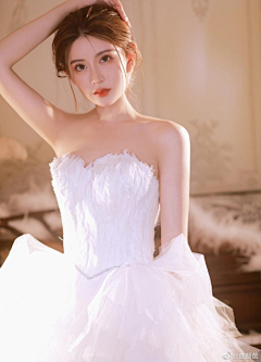 彩条布采集到祖母绿