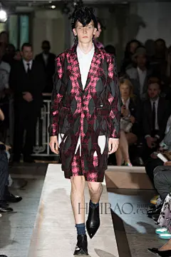 反战，可以无需语言！川久保玲CdG (Comme des Garcons) 2015春夏男装秀，海报时尚网亲临2015春夏巴黎男装周_第7页_Comme Des Garcons