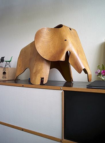 Charles Eames elepha...