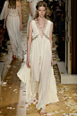 ​​​​ 
蛇形头饰

Valentino Spring 2016
​​​​