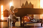 Caucasian girl playing piano on stage - 创意图片 - 视觉中国