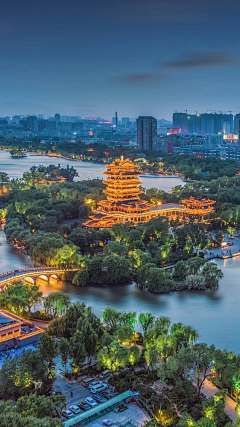赵城主无诚采集到不惑之城