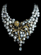 beautyblingjewelry:  Gorgeous Pearl Neckl fashion love: 