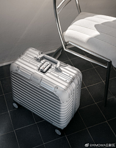 不是阿喵的喵采集到RIMOWA 风格
