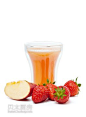 [草莓苹果汁]来自贝太厨房网页版材料：草莓:10粒 苹果:2个特色：功效：美化肌肤、消除倦容。步骤：1.  草莓去蒂，用盐水洗净。2.苹果洗净，去核，连皮切成大块。3.将所有材料顺序放入榨汁机内压榨成汁。