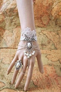 复古白色珍珠蕾丝手链带戒指环腕带腕饰新…