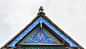傣族家庭的屋顶大多有孔雀的图腾 但是孔雀还是爱臭美的代名词,陶先Cin
