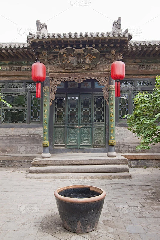 中国传统建筑风格的四合院，以门庭为主素材-花瓣网
