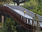 【栏杆】美国罗斯蒙特人行天桥和轨迹景观第1张图片