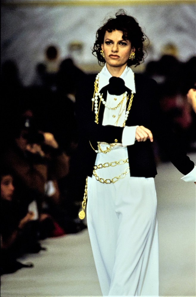 Chanel Spring 1993 R...