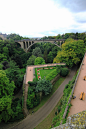 【卢森堡】 阿道夫大桥 悬挂在卢森堡下陷森林上方