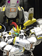 #模型范例#  Tallgeese A (Ares)   by ロク【RO KU】  从前阵子看到的灰模图到现在的成品 感觉好像过了很久  整体制作从之前的灰模图就可以看出细节非常多 甚至还有发光机构 无论是poss 还是地台碎裂的效果都可以看出作者的用心良苦  附上作者推特链接 O网页链接 ​​​​