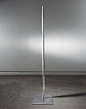 Needle Woman
艺术家：路易丝·布尔乔亚
年份：1947
材质：Bronze, painted white
尺寸：143.5 x 30.4 x 30.4 CM